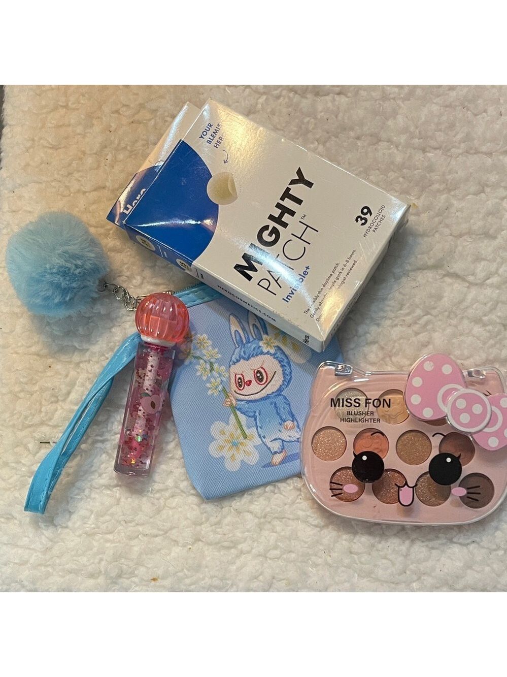 Cute Makeup and Accessories Set
